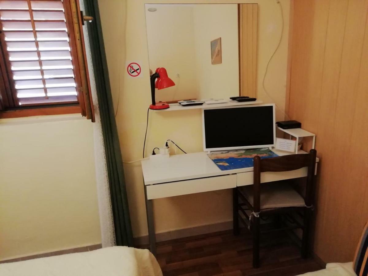 Apartman Lara Apartment Brodarica  Luaran gambar